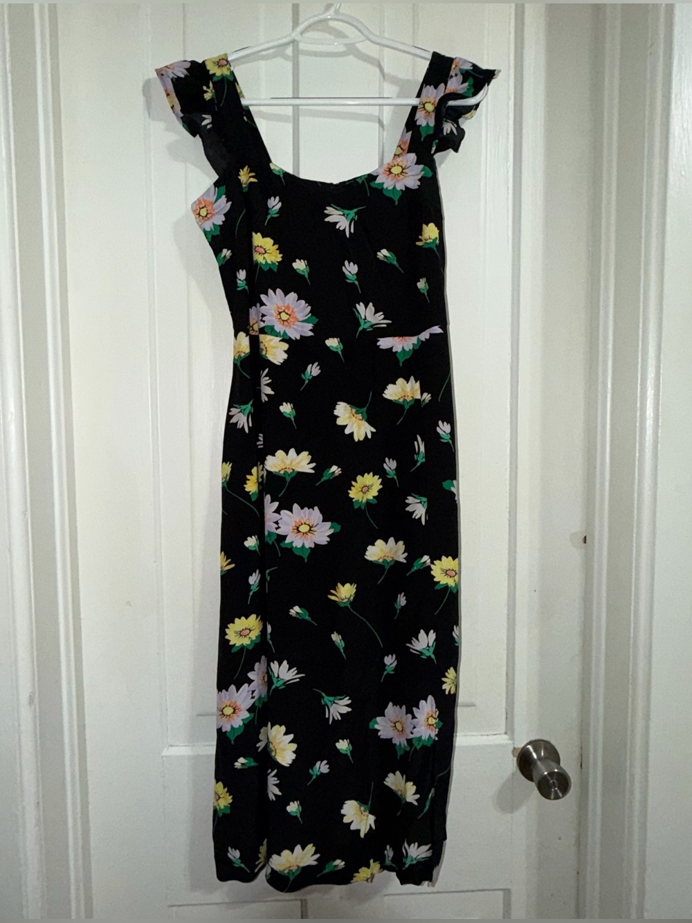 Women’s size 10 dress Black Floral Midi Dress with Ruffle Straps loft sun dress